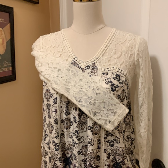NWT Vintage America size XS navy with cream lace accents - Picture 2 of 6